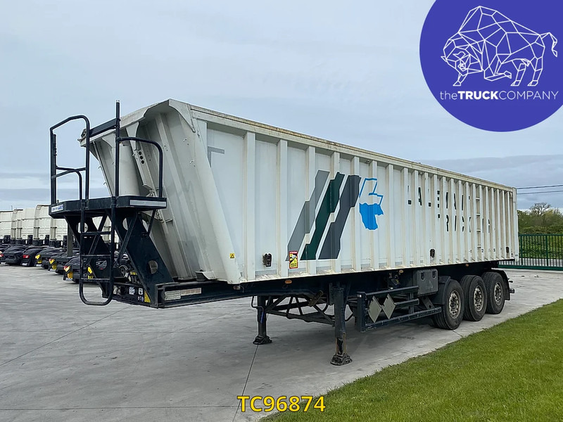 Stas - Semi-trailer jungkit: gambar 1 Stas - Semi-trailer jungkit: gambar 1