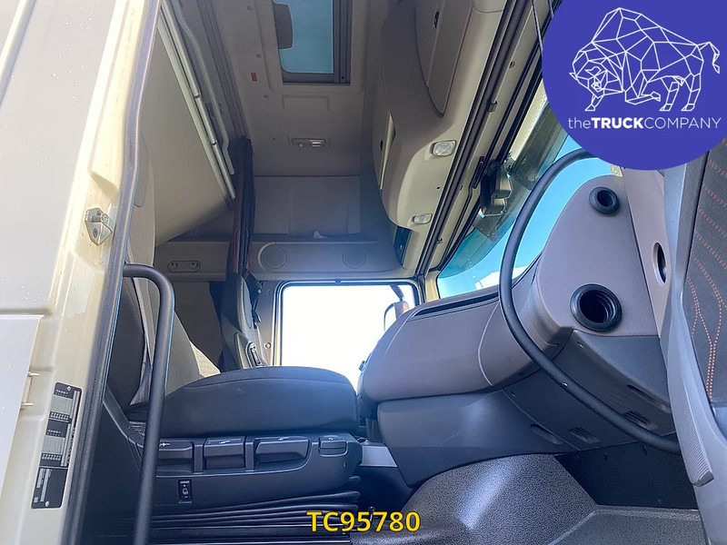 Tractor head DAF XF Euro6 480: gambar 15 Tractor head DAF XF Euro6 480: gambar 15