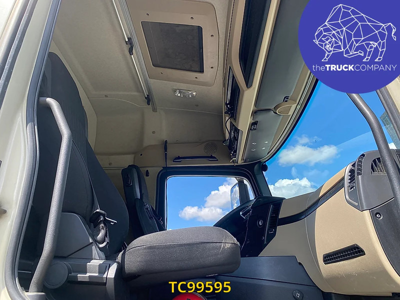 Mercedes-Benz Actros 1843 - Tractor head: gambar 5 Mercedes-Benz Actros 1843 - Tractor head: gambar 5