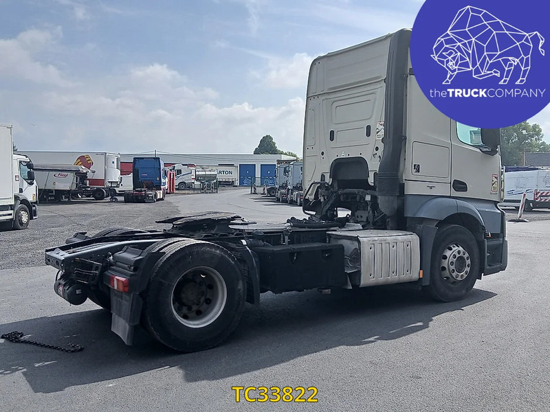 Mercedes-Benz Actros 1843 - Tractor head: gambar 4 Mercedes-Benz Actros 1843 - Tractor head: gambar 4