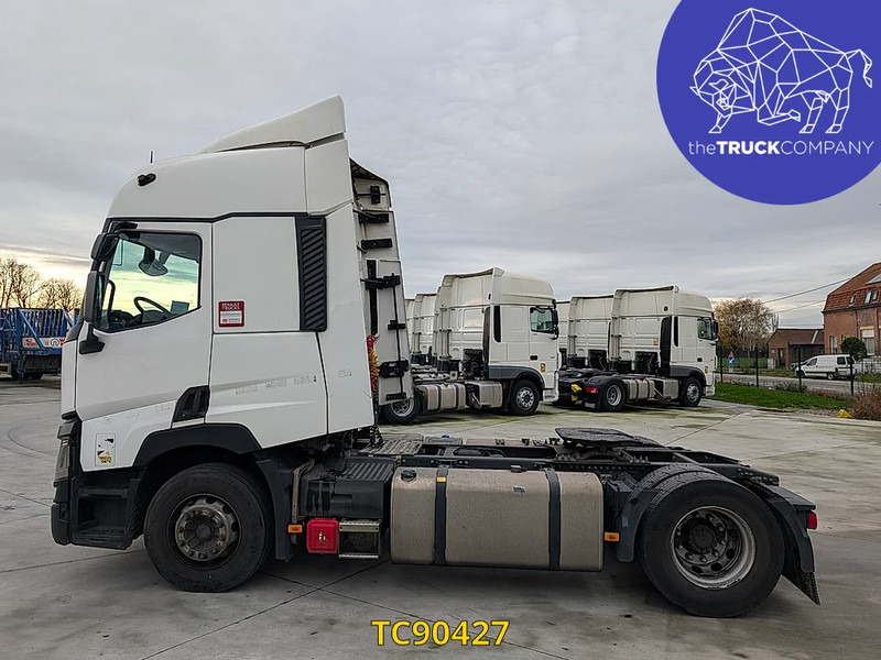 Renault T 440 - Tractor head: gambar 2 Renault T 440 - Tractor head: gambar 2