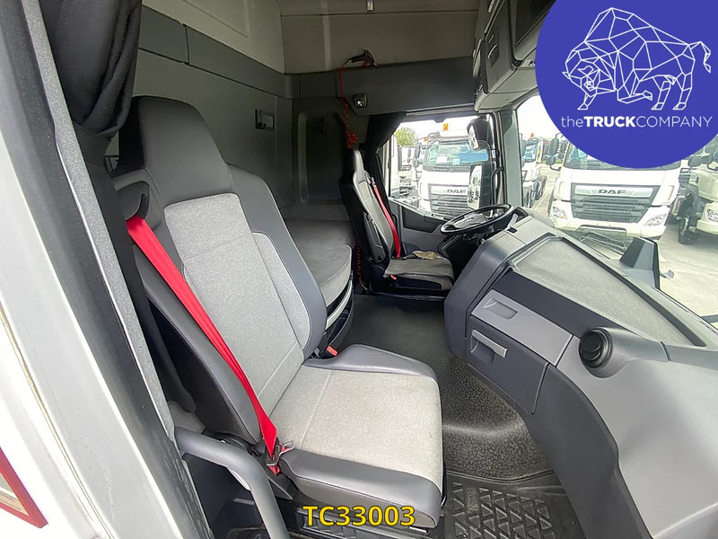 Renault T 460 - Tractor head: gambar 5 Renault T 460 - Tractor head: gambar 5