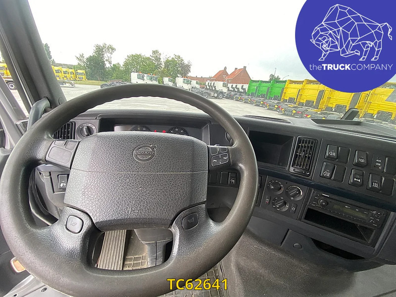 Volvo FH 460 - Tractor head: gambar 5 Volvo FH 460 - Tractor head: gambar 5