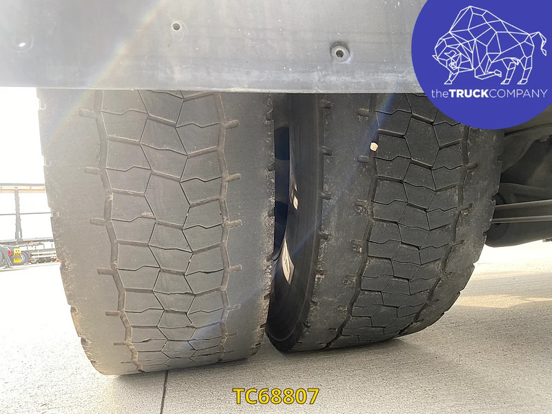 Volvo FH 460 - Tractor head: gambar 5 Volvo FH 460 - Tractor head: gambar 5