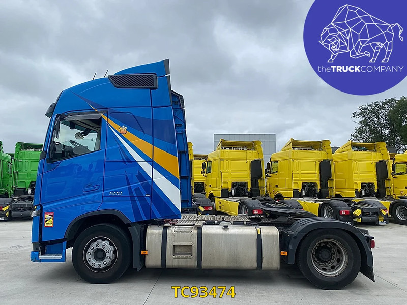 Volvo FH 500 - Tractor head: gambar 2 Volvo FH 500 - Tractor head: gambar 2
