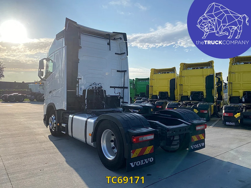 Volvo FH 500 - Tractor head: gambar 3 Volvo FH 500 - Tractor head: gambar 3
