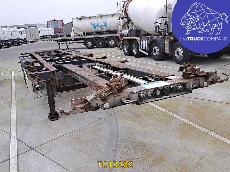 Van Hool - Semi-trailer pengangkut mobil: gambar 1 Van Hool - Semi-trailer pengangkut mobil: gambar 1