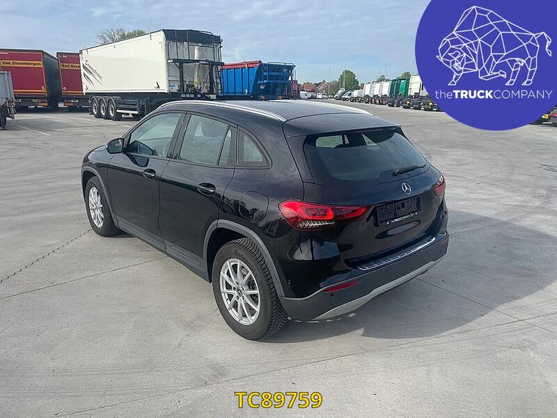 Mercedes-Benz GLA 200 D - Van pengiriman: gambar 3 Mercedes-Benz GLA 200 D - Van pengiriman: gambar 3