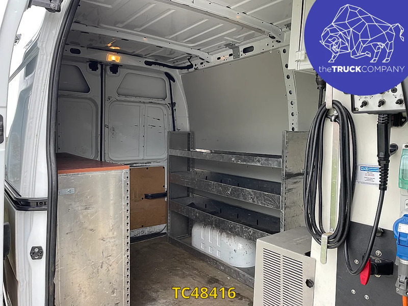 Van pengiriman Renault Master Hoogtewerker: gambar 9