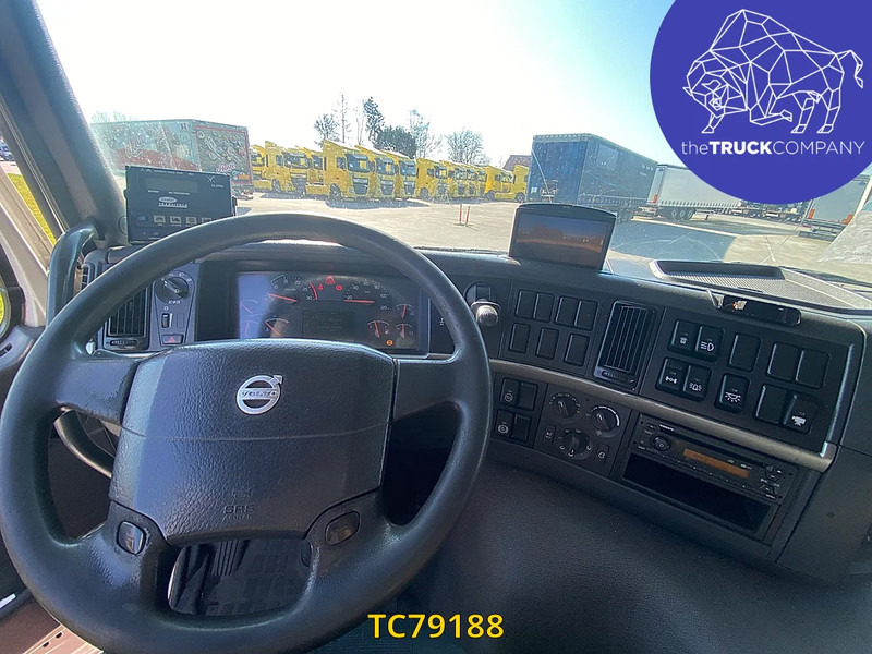 Truk berpendingin Volvo FM 330: gambar 6