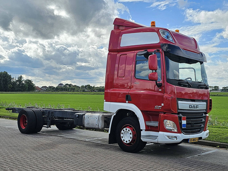 DAF CF 290 SPACECAB WB 570 - Truk sasis: gambar 5 DAF CF 290 SPACECAB WB 570 - Truk sasis: gambar 5