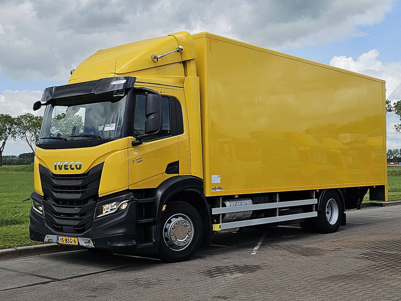 Iveco S-WAY AD190S33 TAILLIFT AIRCO - Truk box: gambar 2 Iveco S-WAY AD190S33 TAILLIFT AIRCO - Truk box: gambar 2