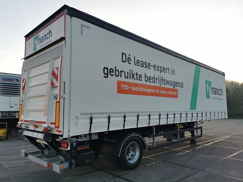 KLEYN TRAILERS PRSH 10 TRI STEERAXLE TAILLIFT - Semi-trailer dengan terpal samping: gambar 2 KLEYN TRAILERS PRSH 10 TRI STEERAXLE TAILLIFT - Semi-trailer dengan terpal samping: gambar 2
