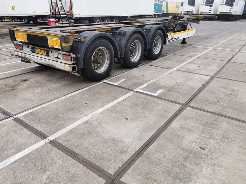 Kögel SW24 - Semi-trailer pengangkut mobil: gambar 2 Kögel SW24 - Semi-trailer pengangkut mobil: gambar 2