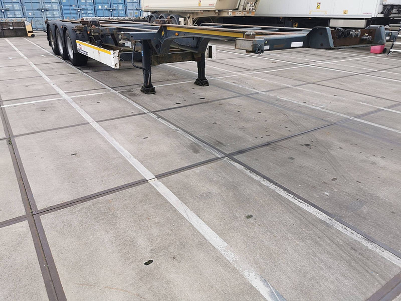 Kögel SW24 - Semi-trailer pengangkut mobil: gambar 3 Kögel SW24 - Semi-trailer pengangkut mobil: gambar 3