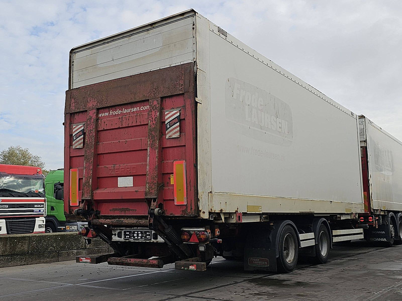 Krone ZZ TANDEM LIFT BOX AND LIFT - Trailer pengangkut mobil: gambar 1 Krone ZZ TANDEM LIFT BOX AND LIFT - Trailer pengangkut mobil: gambar 1