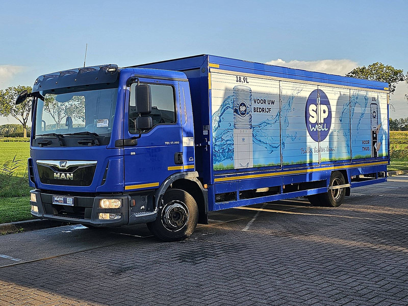 MAN 12.190 TGL AIRCO 3 SEATS NAVI - Truk box: gambar 2 MAN 12.190 TGL AIRCO 3 SEATS NAVI - Truk box: gambar 2