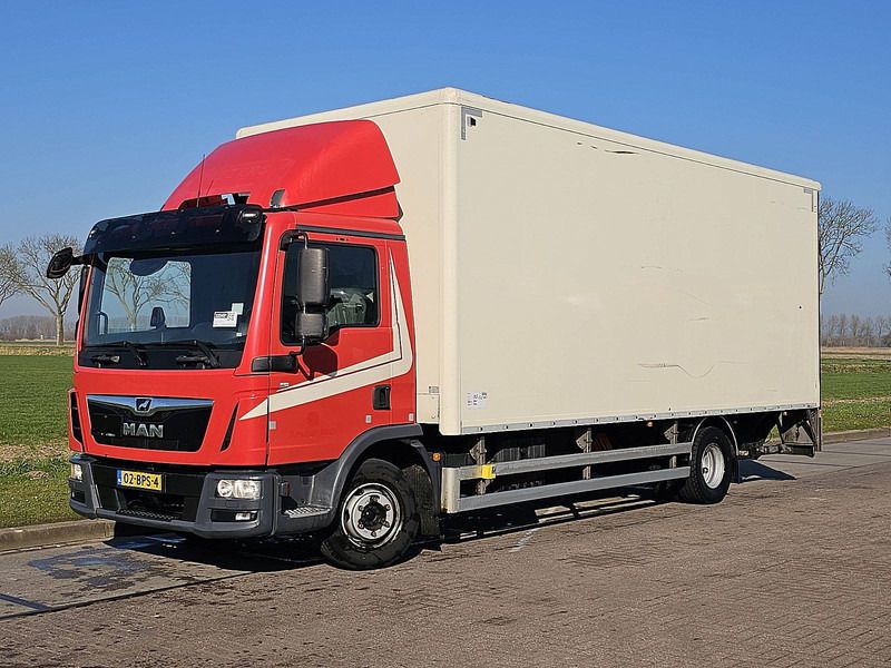 MAN 12.220 TGL - Truk box: gambar 2 MAN 12.220 TGL - Truk box: gambar 2