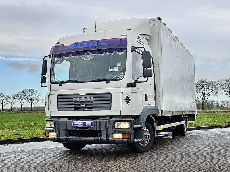 MAN 12.240 TGL LX LIFT AIRCO 6 CYL. - Truk box: gambar 1 MAN 12.240 TGL LX LIFT AIRCO 6 CYL. - Truk box: gambar 1