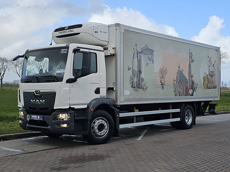MAN 18.250 TGM - Truk berpendingin: gambar 2 MAN 18.250 TGM - Truk berpendingin: gambar 2