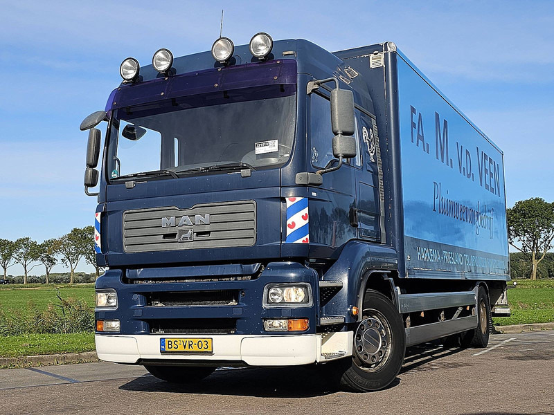 MAN 18.320 TGA LX LIFT NL-TRUCK - Truk box: gambar 1 MAN 18.320 TGA LX LIFT NL-TRUCK - Truk box: gambar 1