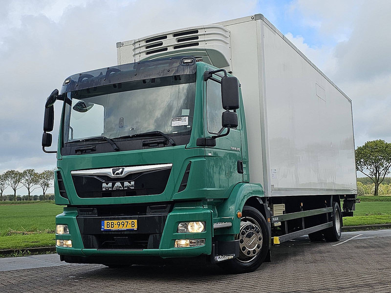 MAN 18.320 TGM LL AIRCO LIFT FRIGO - Truk berpendingin: gambar 1 MAN 18.320 TGM LL AIRCO LIFT FRIGO - Truk berpendingin: gambar 1