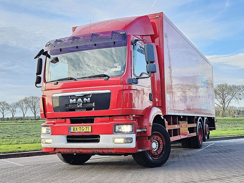 MAN 26.290 TGM 6X2-4 STEERAXLE LIFT - Truk box: gambar 1 MAN 26.290 TGM 6X2-4 STEERAXLE LIFT - Truk box: gambar 1