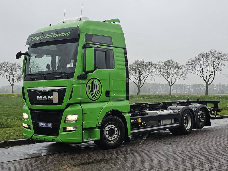 MAN 26.440 TGX XXL INTARD. SERVICED - Pengangkut kontainer/ Container truck: gambar 2 MAN 26.440 TGX XXL INTARD. SERVICED - Pengangkut kontainer/ Container truck: gambar 2