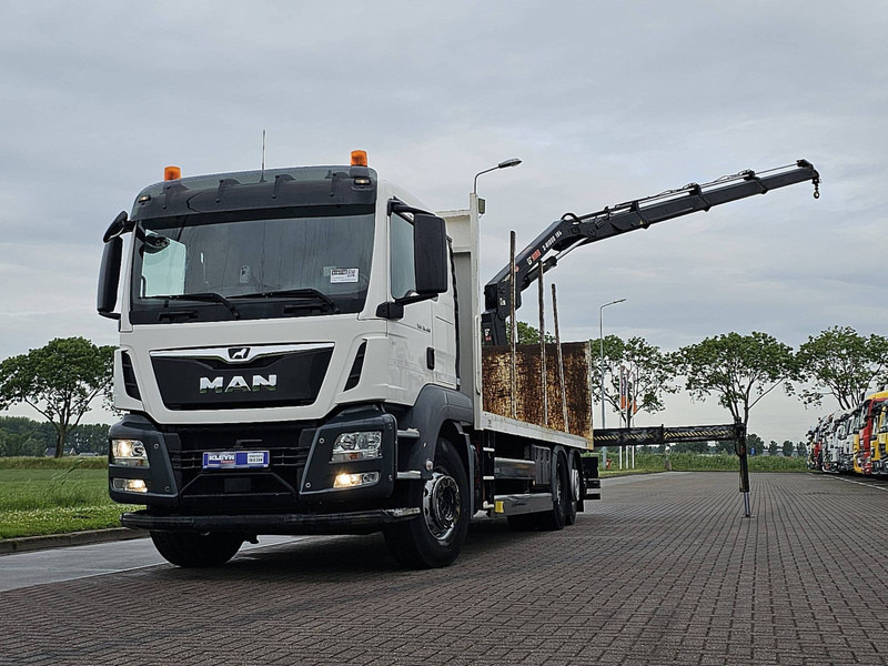 MAN 26.460 TGS - Truk flatbed, Truk derek: gambar 1 MAN 26.460 TGS - Truk flatbed, Truk derek: gambar 1