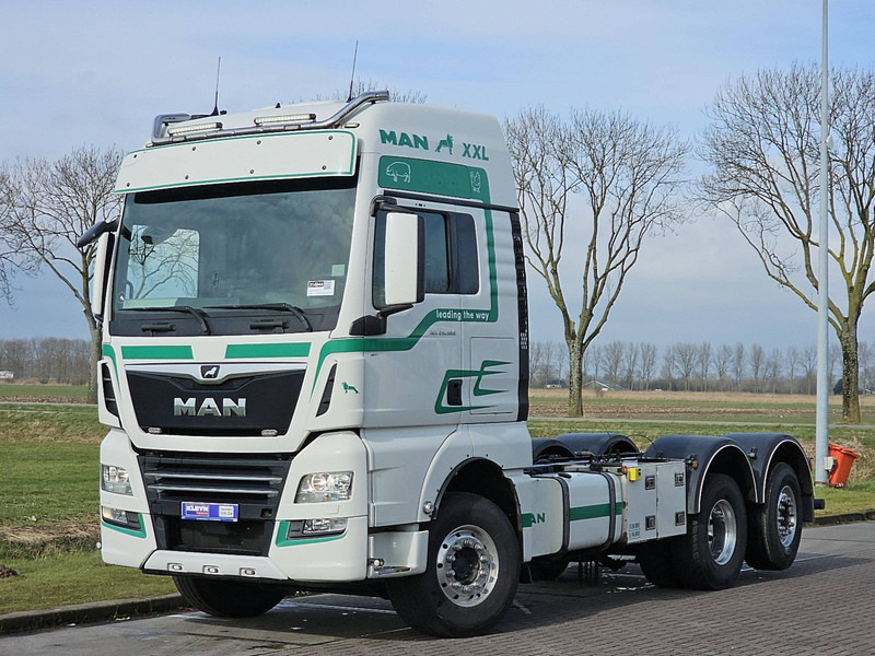 MAN 26.500 TGX XXL 6X2-4 LL WB420 - Truk sasis: gambar 2 MAN 26.500 TGX XXL 6X2-4 LL WB420 - Truk sasis: gambar 2
