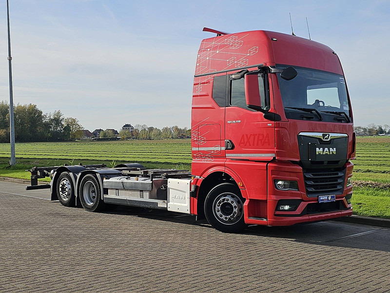 MAN 26.510 TGX - Pengangkut kontainer/ Container truck: gambar 5 MAN 26.510 TGX - Pengangkut kontainer/ Container truck: gambar 5