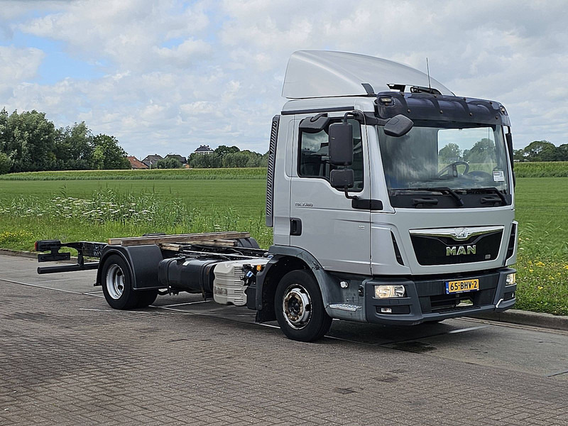 MAN 7.180 TGL BL AIRCO WB 360 - Truk sasis: gambar 5 MAN 7.180 TGL BL AIRCO WB 360 - Truk sasis: gambar 5
