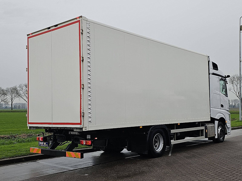 Mercedes-Benz ACTROS 1833 DRIVING SCHOOL 65TKM - Truk box: gambar 3 Mercedes-Benz ACTROS 1833 DRIVING SCHOOL 65TKM - Truk box: gambar 3