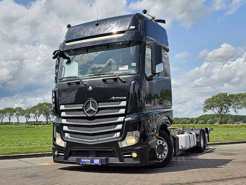 Mercedes-Benz ACTROS 2540 - Pengangkut kontainer/ Container truck: gambar 1 Mercedes-Benz ACTROS 2540 - Pengangkut kontainer/ Container truck: gambar 1
