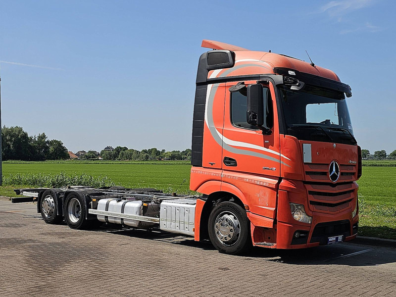 Mercedes-Benz ACTROS 2545 LS - Pengangkut kontainer/ Container truck: gambar 5 Mercedes-Benz ACTROS 2545 LS - Pengangkut kontainer/ Container truck: gambar 5
