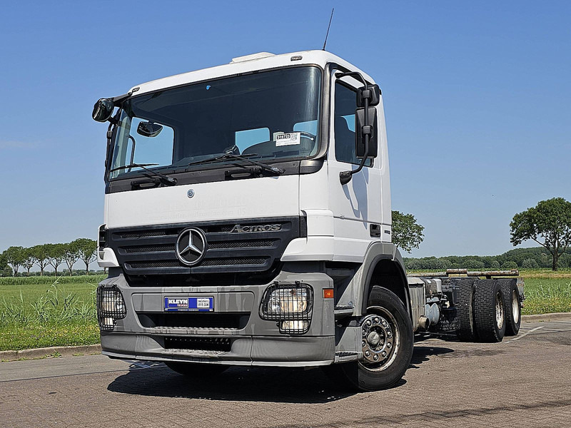 Mercedes-Benz ACTROS 2641 6x4 - Truk sasis: gambar 1 Mercedes-Benz ACTROS 2641 6x4 - Truk sasis: gambar 1