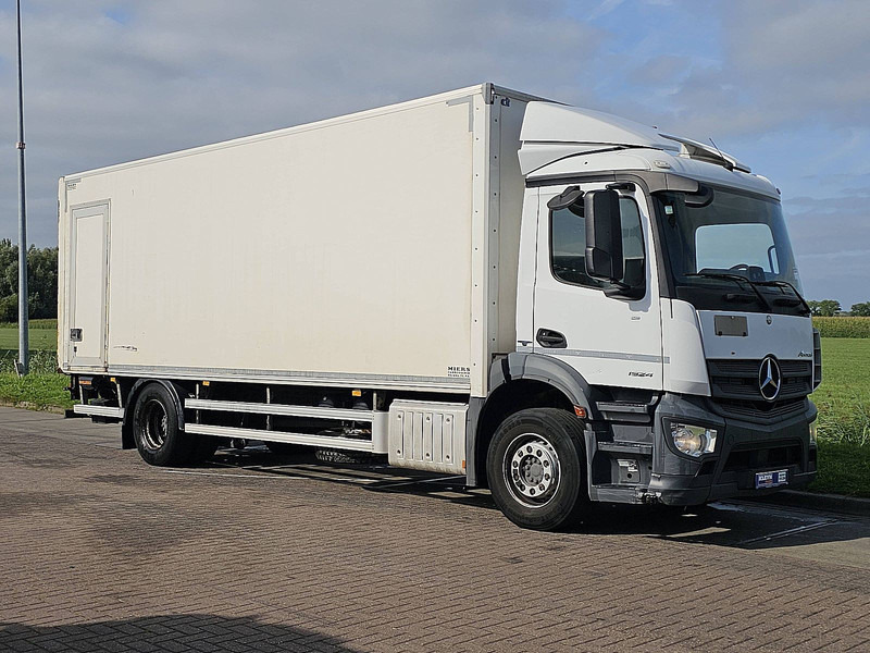 Mercedes-Benz ANTOS 1924 L 19T TAILLIFT - Truk box: gambar 5 Mercedes-Benz ANTOS 1924 L 19T TAILLIFT - Truk box: gambar 5