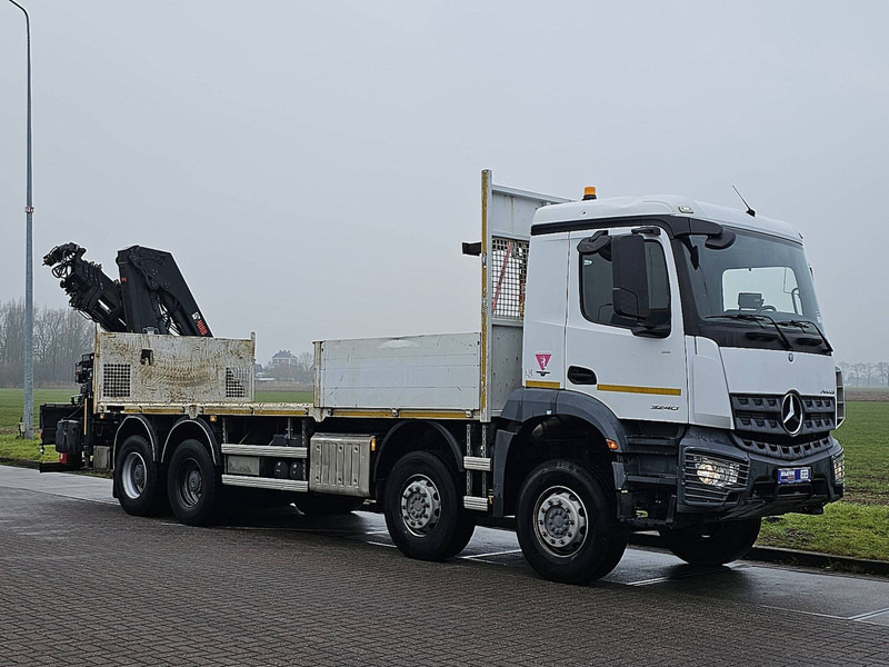 Mercedes-Benz AROCS 3240 HIAB 232ES5 - Truk flatbed, Truk derek: gambar 5 Mercedes-Benz AROCS 3240 HIAB 232ES5 - Truk flatbed, Truk derek: gambar 5