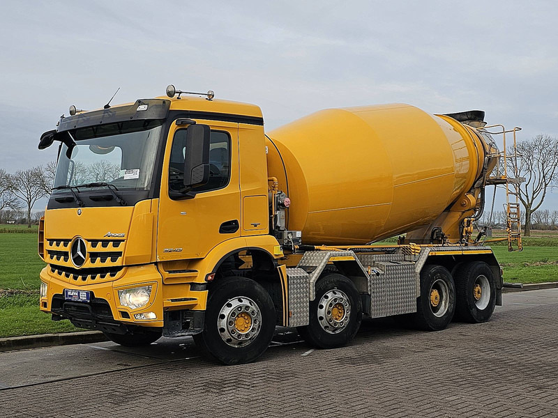 Mercedes-Benz AROCS 3243 8X4 LIEBHERR 10M3 - Truk pengaduk beton: gambar 2 Mercedes-Benz AROCS 3243 8X4 LIEBHERR 10M3 - Truk pengaduk beton: gambar 2