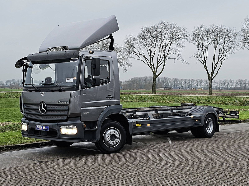 Mercedes-Benz ATEGO 1227 AIRCO WB 475 AHK - Pengangkut kontainer/ Container truck: gambar 2 Mercedes-Benz ATEGO 1227 AIRCO WB 475 AHK - Pengangkut kontainer/ Container truck: gambar 2
