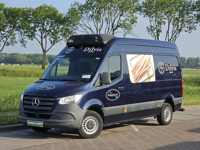 Mercedes-Benz Sprinter 314 koelwagen EURO6 - Van berpendingin: gambar 2 Mercedes-Benz Sprinter 314 koelwagen EURO6 - Van berpendingin: gambar 2