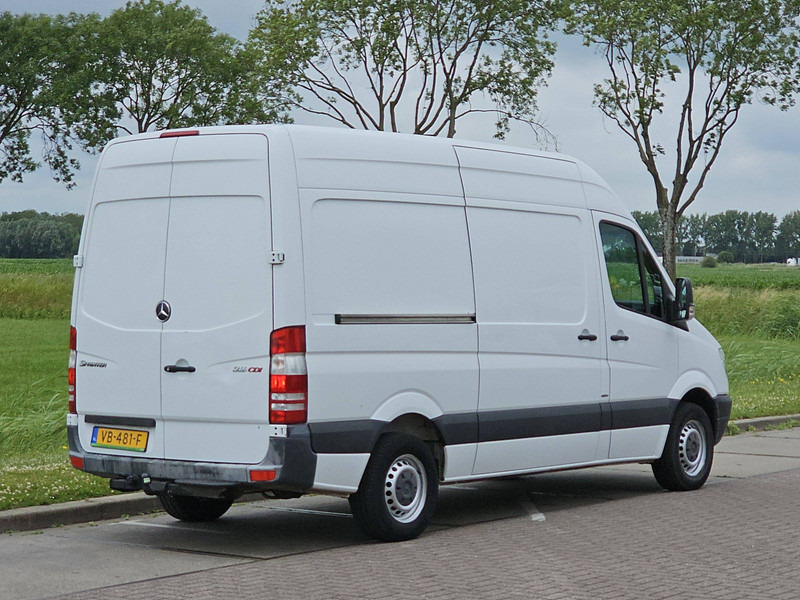 Mercedes-Benz Sprinter 316 AC AUTOMAAT - Van panel: gambar 3 Mercedes-Benz Sprinter 316 AC AUTOMAAT - Van panel: gambar 3