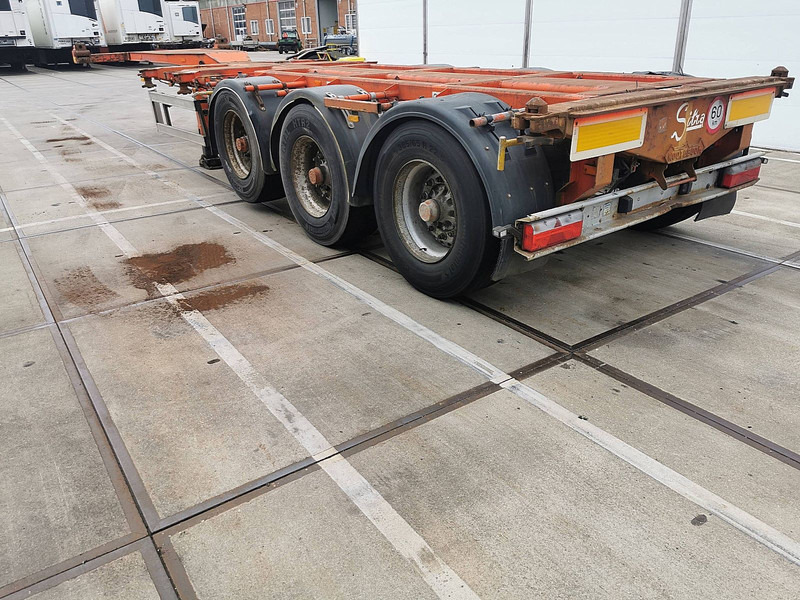 Nooteboom FT 43 03 V lift axle; BPW - Semi-trailer pengangkut mobil: gambar 5 Nooteboom FT 43 03 V lift axle; BPW - Semi-trailer pengangkut mobil: gambar 5