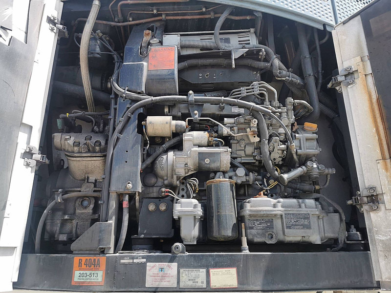 Semi-trailer berpendingin SYSTEM TRAILERS TKS24-1TRI: gambar 12