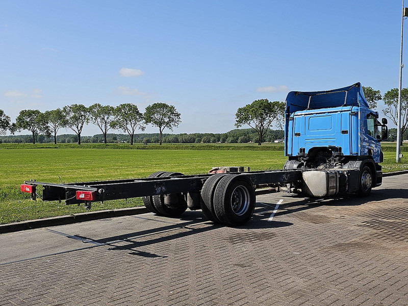 Scania P250 310TKM AIRCO WB560 - Truk sasis: gambar 3 Scania P250 310TKM AIRCO WB560 - Truk sasis: gambar 3