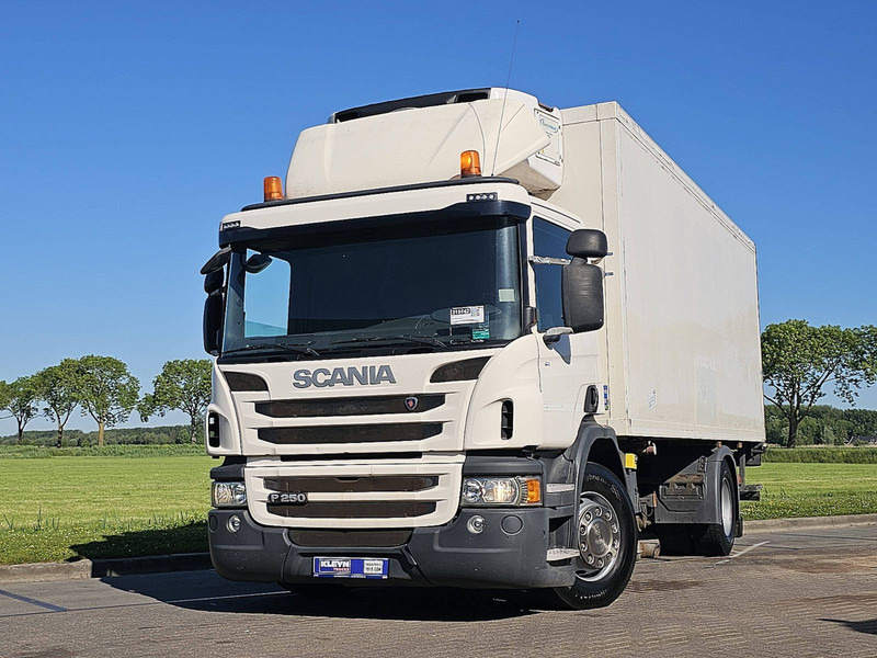 Scania P250 CARRIER LIFT 286TKM - Truk berpendingin: gambar 1 Scania P250 CARRIER LIFT 286TKM - Truk berpendingin: gambar 1