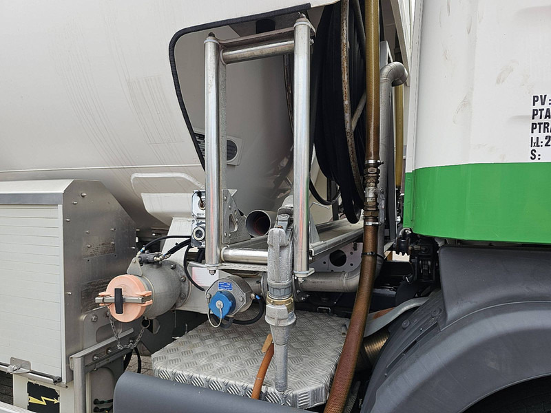 Truk tangki Scania P360 RETARDER 19000L FUEL: gambar 20