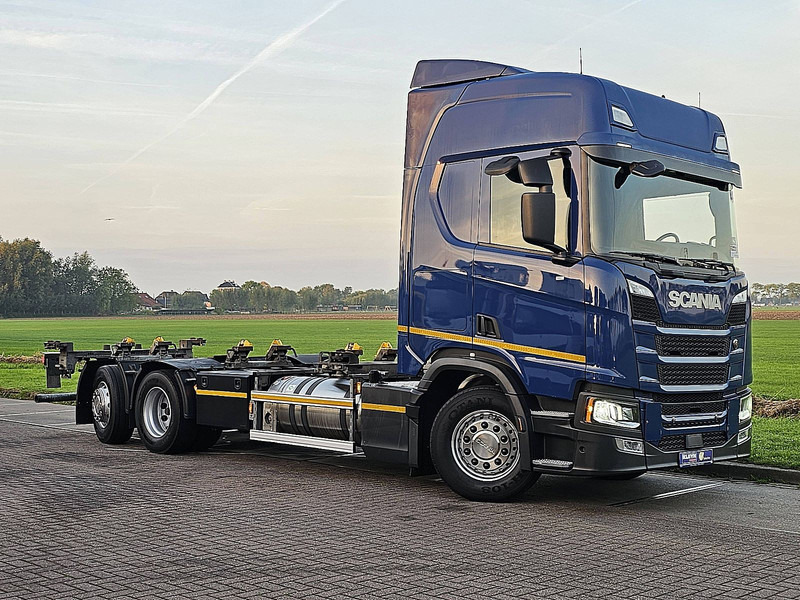 Scania R410 LNG - Pengangkut kontainer/ Container truck: gambar 5 Scania R410 LNG - Pengangkut kontainer/ Container truck: gambar 5