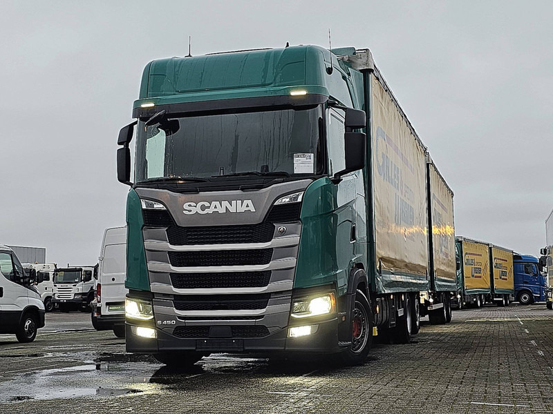 Scania S450 6X2*4 RET. FORKLIFTC - Truk dengan terpal samping: gambar 1 Scania S450 6X2*4 RET. FORKLIFTC - Truk dengan terpal samping: gambar 1