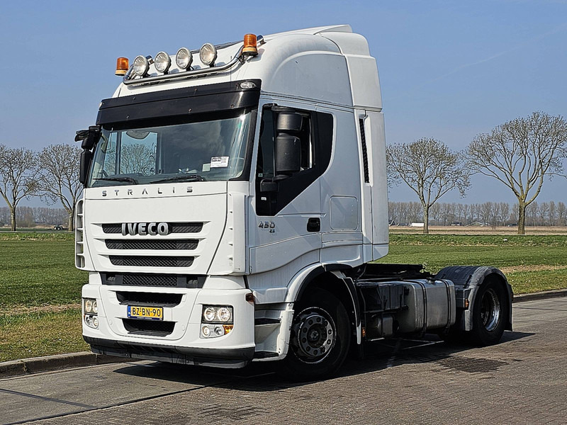 Iveco AS440S45 STRALIS 2XSEAT 2XBED 676TKM - Tractor head: gambar 2 Iveco AS440S45 STRALIS 2XSEAT 2XBED 676TKM - Tractor head: gambar 2
